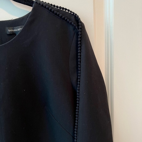 Banana Republic Pompom Dress Size 6 - Picture 4 of 16